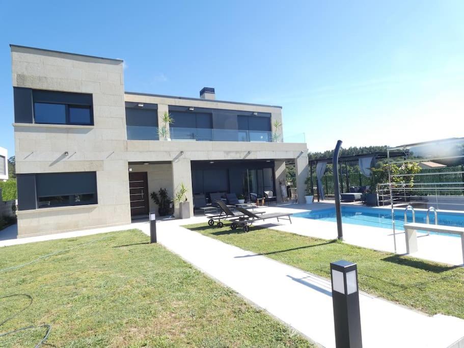 Chalet de diseño moderno en Sanxenxo Exterior foto