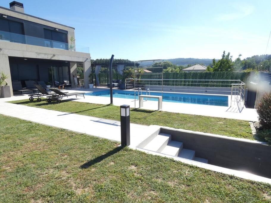 Chalet de diseño moderno en Sanxenxo Exterior foto